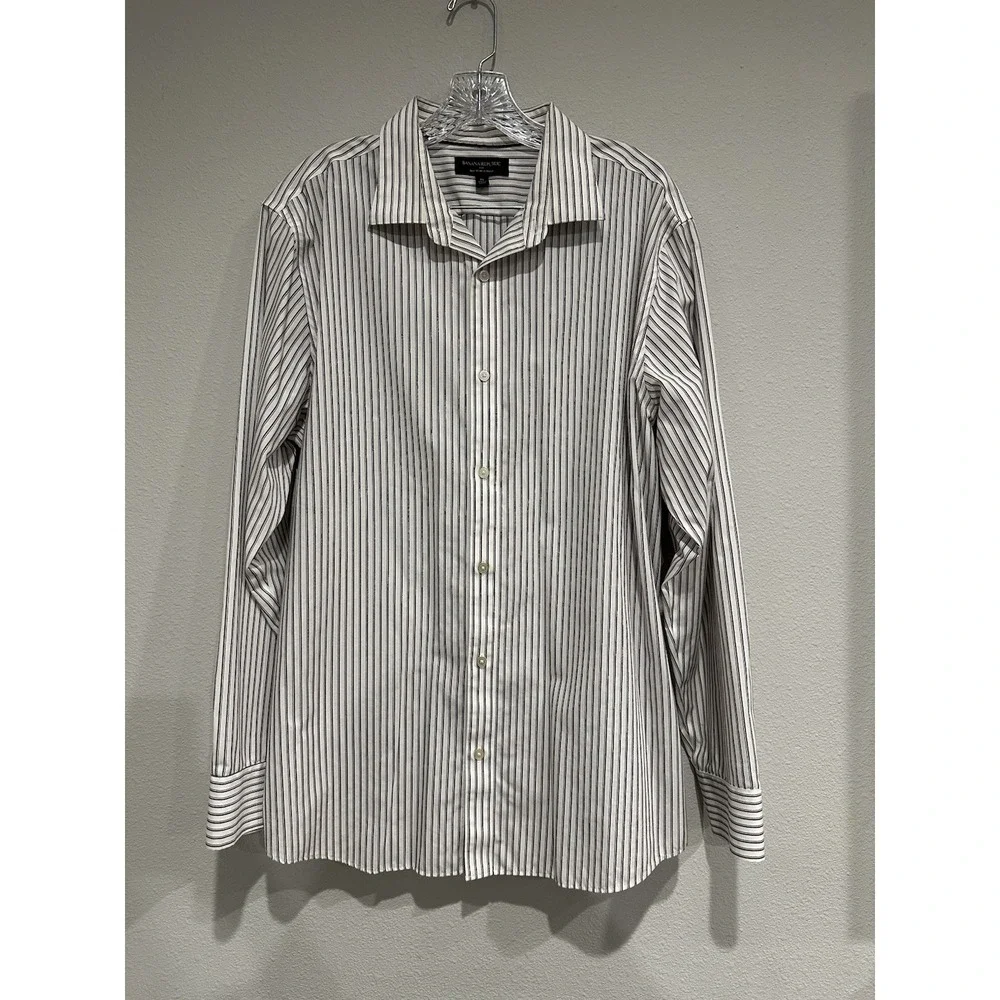 Banana Republic Men's Non-Iron Dress Shirt, Slim Fit,‎ Wrinkle Free, XL